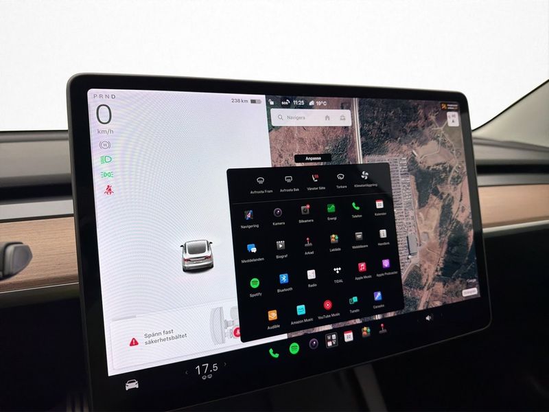 Tesla Model 3 bild 21