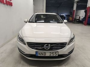 Volvo V60 bild 2