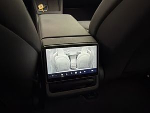 Tesla Model 3 bild 25