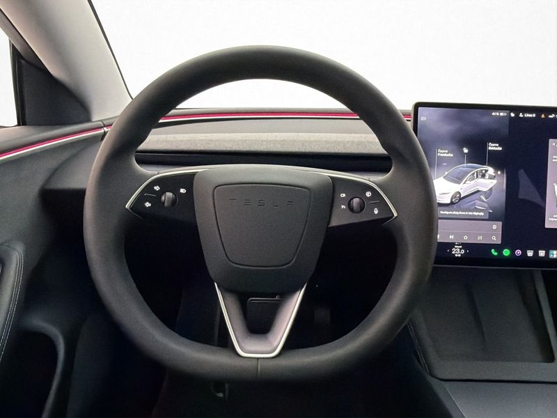 Tesla Model 3 bild 12