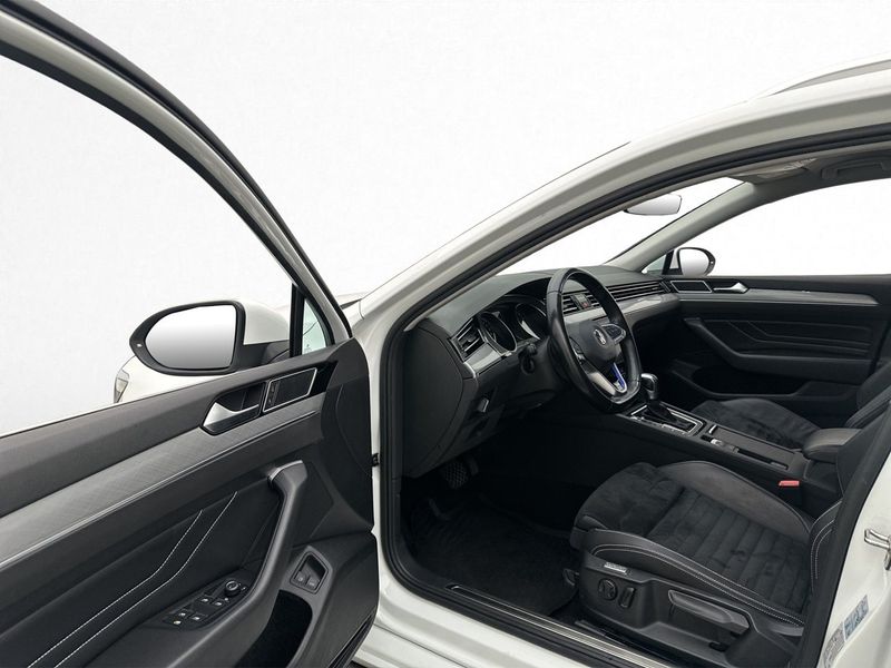 Volkswagen Passat bild 34