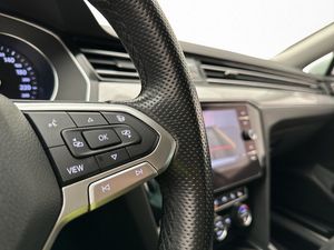 Volkswagen Passat bild 25