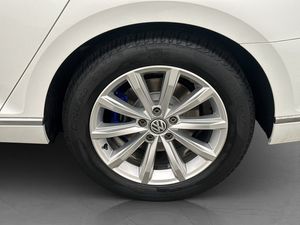 Volkswagen Passat bild 31