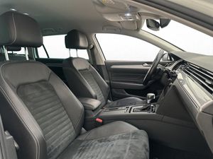 Volkswagen Passat bild 12