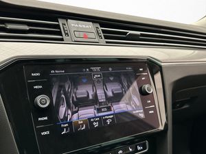 Volkswagen Passat bild 17