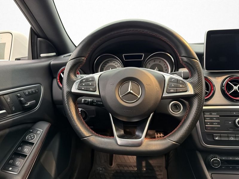 Mercedes CLA250 bild 10