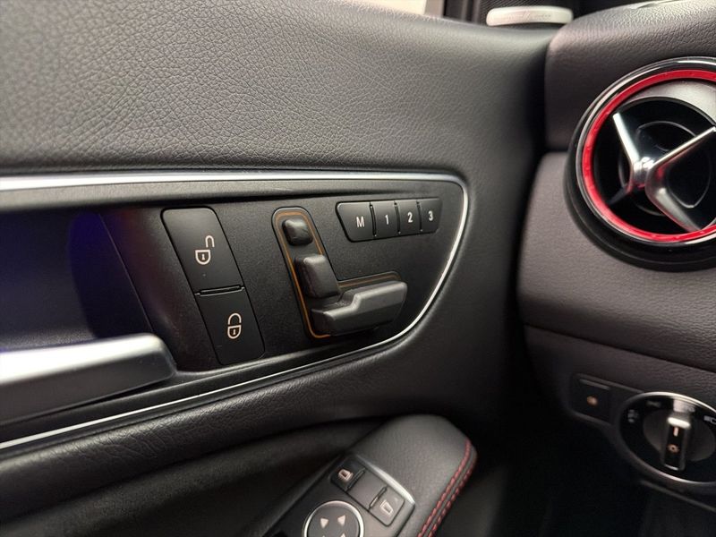 Mercedes CLA250 bild 14