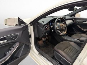 Mercedes CLA250 bild 32