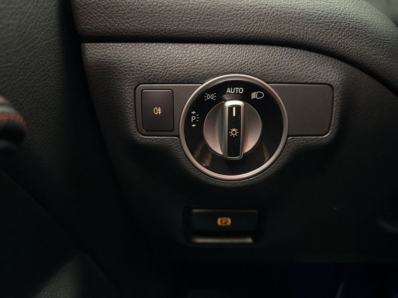 Mercedes CLA250 bild 26