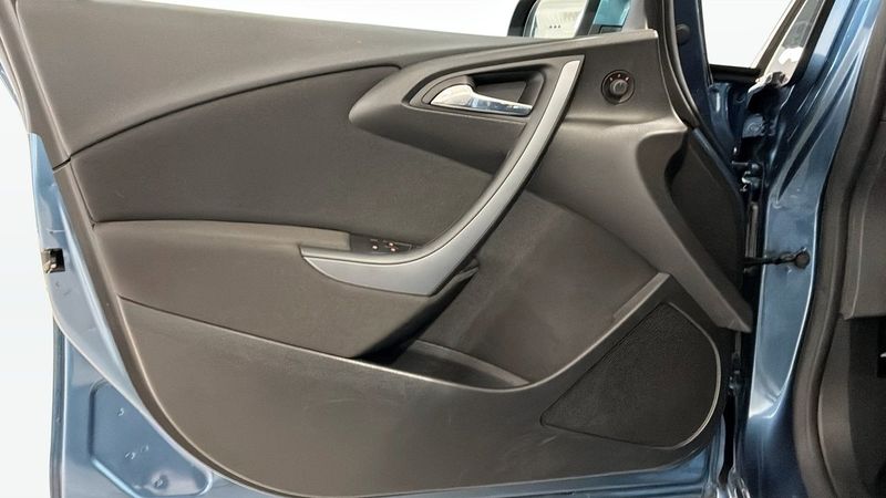 Opel Astra bild 11