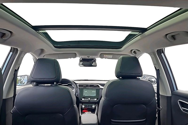 MG ZS EV bild 15