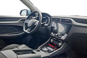 MG ZS EV bild 13