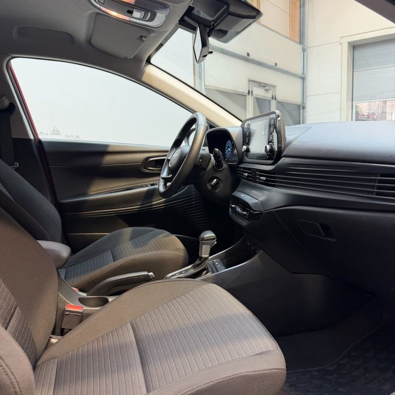 Hyundai i20 bild 11