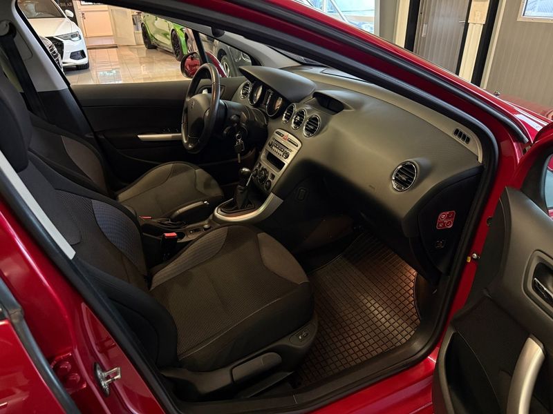 Peugeot 308 bild 11