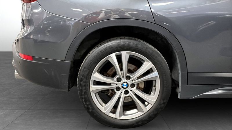 BMW X1 bild 9