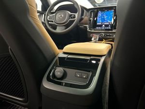 Volvo V90 bild 24