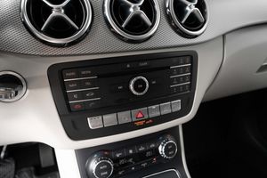 Mercedes B180 bild 12