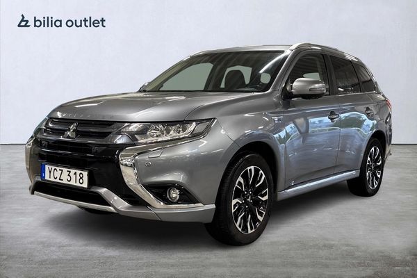 Mitsubishi Outlander PHEV CVT Business 203hk Navi Läder Rattvärm Elstol 360° - 2016
