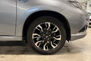 Mitsubishi Outlander bild 11