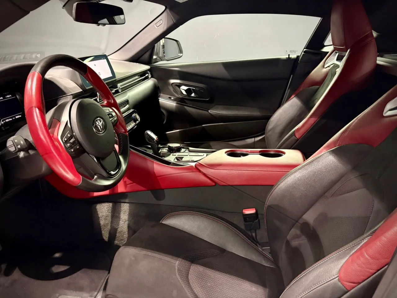 Toyota Supra bild 3