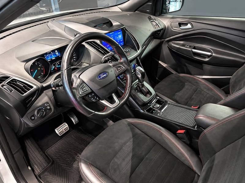 Ford Kuga bild 3