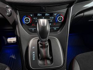 Ford Kuga bild 8