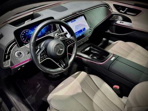 Mercedes E300 bild 3