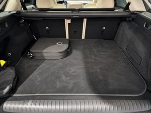 Mercedes E300 bild 14