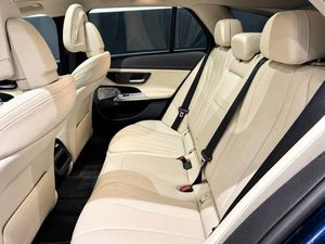 Mercedes E300 bild 12