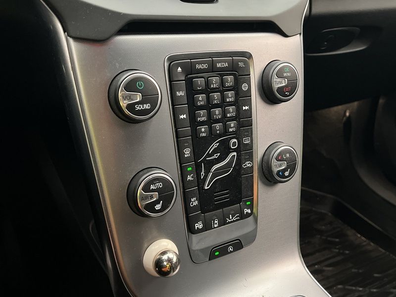 Volvo V40 bild 24