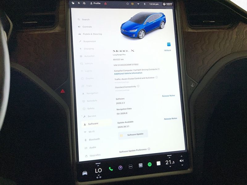 Tesla Model X bild 23