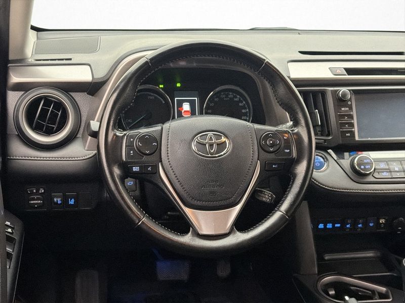 Toyota RAV4 bild 12