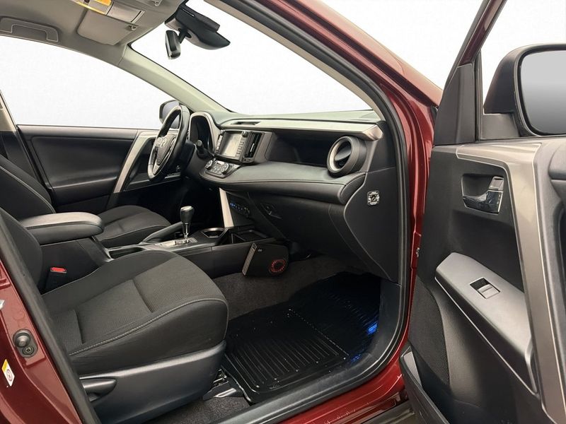 Toyota RAV4 bild 25