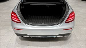 Mercedes E220 bild 6