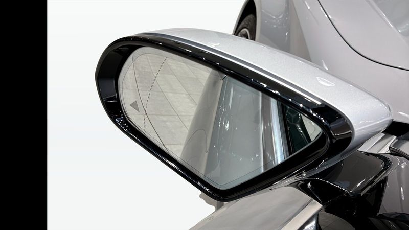 Mercedes E220 bild 9