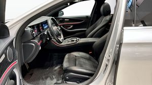 Mercedes E220 bild 12