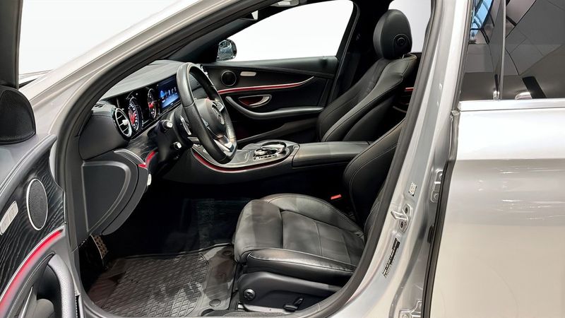 Mercedes E220 bild 12