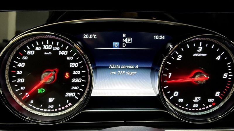 Mercedes E220 bild 22