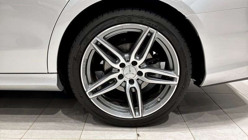Mercedes E220 bild 7