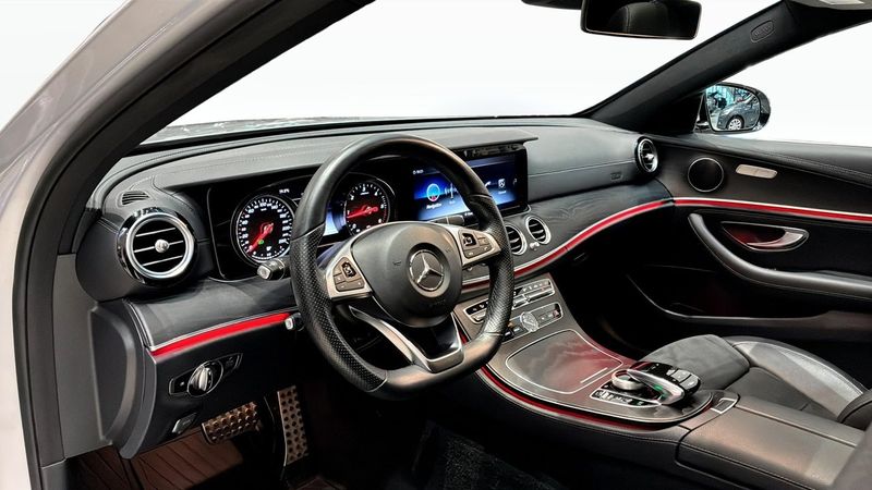 Mercedes E220 bild 11