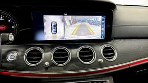 Mercedes E220 bild 18