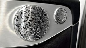 Mercedes GLC220 bild 19