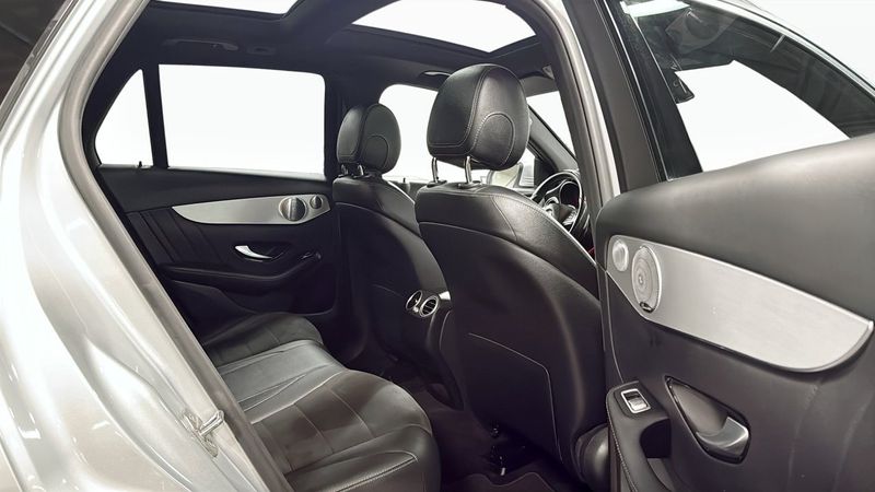 Mercedes GLC220 bild 5
