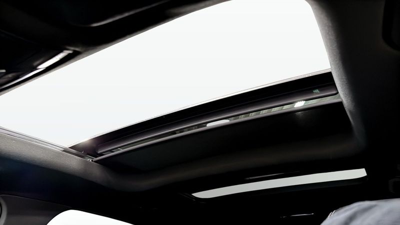 Mercedes GLC220 bild 24
