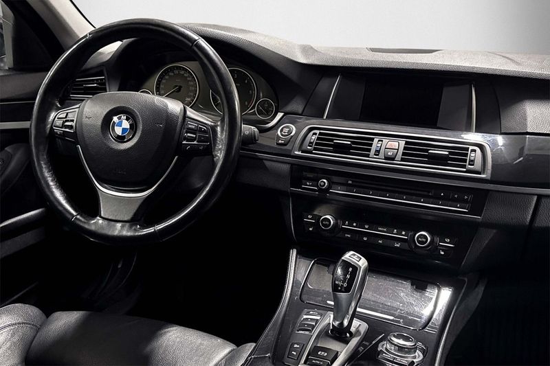 BMW 520 bild 16