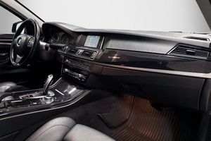 BMW 520 bild 11