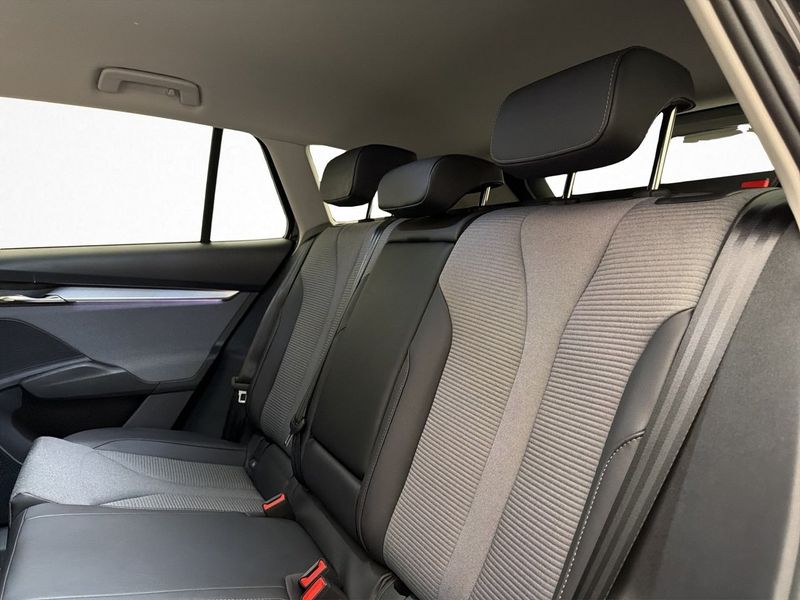Skoda Enyaq bild 14