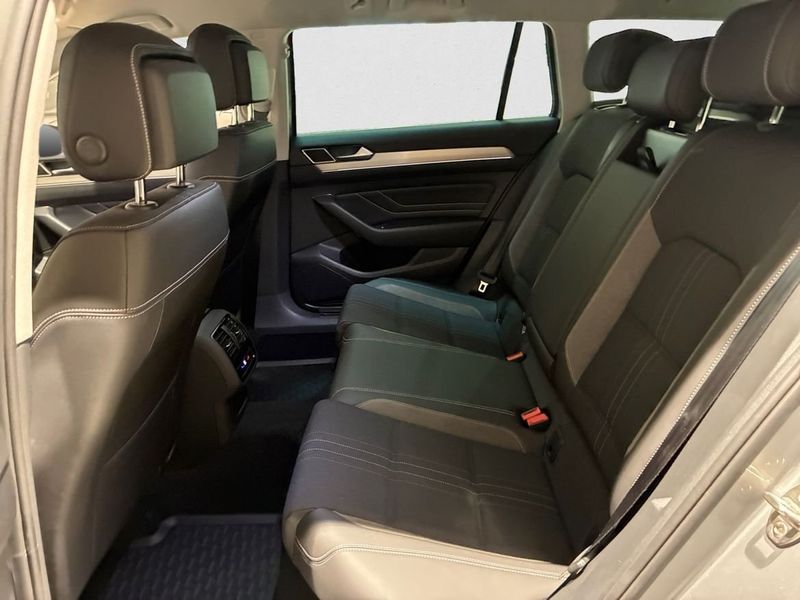 Volkswagen Passat bild 11