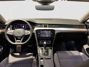 Volkswagen Passat bild 8
