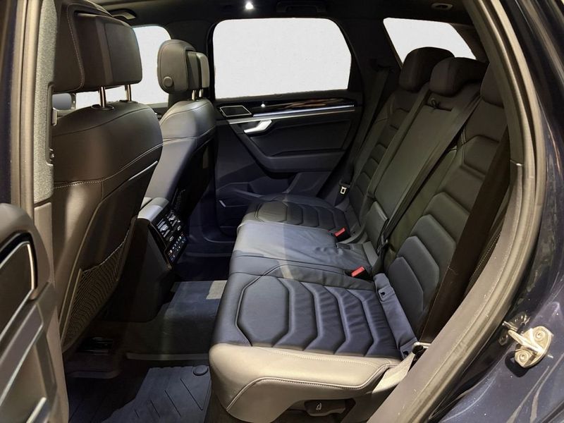 Volkswagen Touareg bild 11